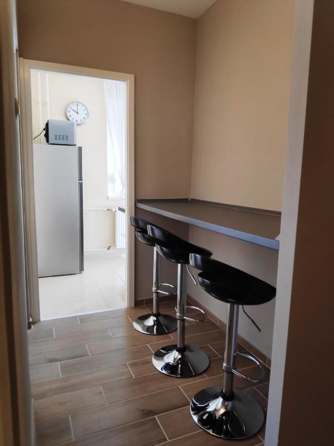 Апартаменты Koelcsey Apartman Сексард Экстерьер фото